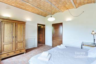 Thumbnail von Neubau im Rusticostil mit modernem Wohnkomfort und Pool