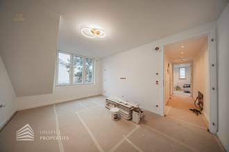 Thumbnail von Erstbezug! Exklusive 3-Zimmer DG-Wohnung, Nähe Pötzleinsdorfer Schlosspark