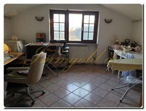 Thumbnail von Immogold, aparte Villa in sonniger Lage mit parkähnlichem Areal