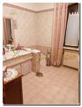 Thumbnail von Immogold, aparte Villa in sonniger Lage mit parkähnlichem Areal