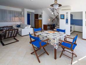 Thumbnail von Mediterranes Haus mit Pool in außergewöhnlicher Lage am Meer