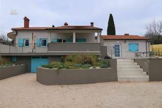 Thumbnail von Villa mit Pool in traumhafter Lage in Oprtalj