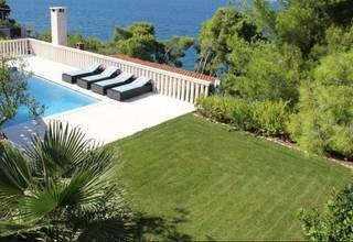 Thumbnail von Repräsentative Villa direkt am Meer, Insel Ciovo