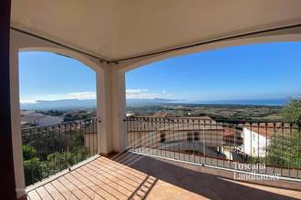 Thumbnail von Geheimtipp - Villa, nur 2 km vom Meer entfernt - mit Meerblick und Garten