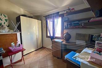 Thumbnail von Geheimtipp - Villa, nur 2 km vom Meer entfernt - mit Meerblick und Garten