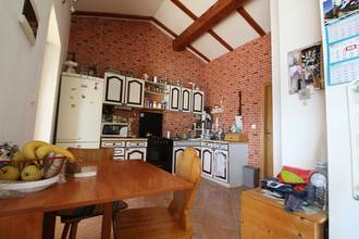 Thumbnail von Senj, Kvarner: Haus direkt am Meer mit 4 Wohnungen