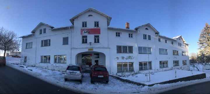 Neuer Preis - Gewerbehof mit großem Grundstück kaufen