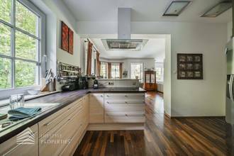 Thumbnail von Wunderschöne Villa mit Pool und weitläufigem Grundstück, Nähe Pressbaum