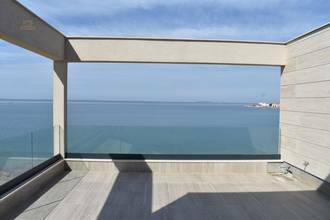 Thumbnail von Modernes Penthouse direkt am Meer