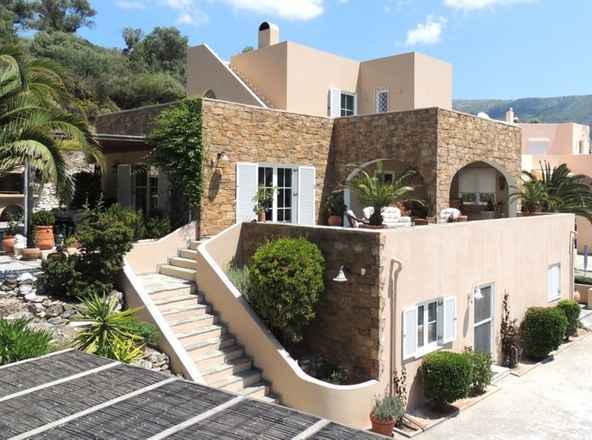 Ein Kleinod mit Meerblick auf den südlichen Golf von Euböa