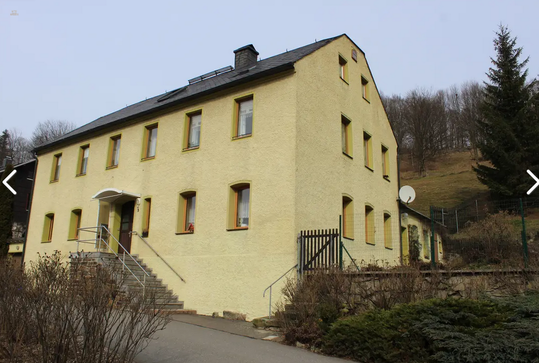 Wohnhaus mit Einliegerwohnung und herrlichem Grundstück zum Verkauf in Deutschneudorf