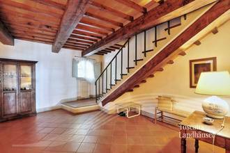 Thumbnail von Antikes Landhaus mit Nebengebäude in Mitten der Weinberge von Bolgheri