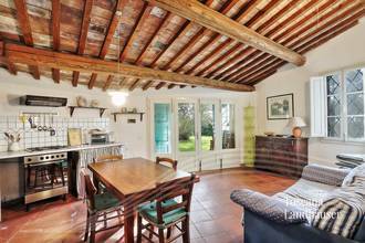 Thumbnail von Antikes Landhaus mit Nebengebäude in Mitten der Weinberge von Bolgheri