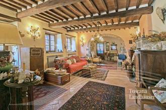 Thumbnail von Auf der Hügelkuppe befindliches Anwesen mit traumhaftem Panoramablick und Pool