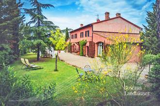 Thumbnail von Typisch toskanisches Anwesen bestehend aus mehreren Gebäuden mit Pool