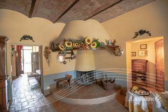 Thumbnail von Typisch toskanisches Anwesen bestehend aus mehreren Gebäuden mit Pool