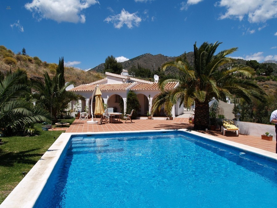 villa for sale in - Torrox