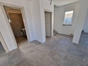 Thumbnail von Modernes Familienhaus mit Meerblick