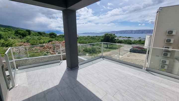 Moderne Wohnung mit Meerblick