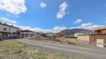 Thumbnail von Baugrundstück mit Baugenehmigung