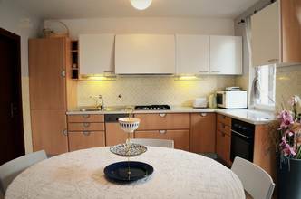 Thumbnail von Attraktives Haus mit vier Wohnungen nahe dem Meer