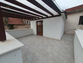 Thumbnail von Modernes Einfamilienhaus mit Whirlpool