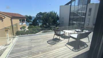 Thumbnail von Villa di lusso moderna con piscina vicino alla riva del mare