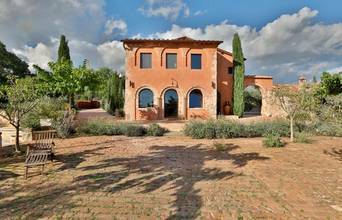 Thumbnail von Propriété à couper le souffle à seulement quelques kilomètres de Sienne