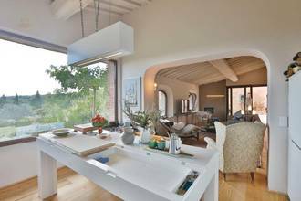 Thumbnail von Propriété à couper le souffle à seulement quelques kilomètres de Sienne