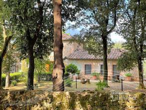 Thumbnail von renoviertes Anwesen eingebettet in üppige Natur, nur wenige Kilometer von Siena entfernt