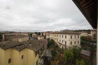 Thumbnail von Großzügige Wohnung nur wenige Fußminuten vom Stadtzentrum Siena's entfernt