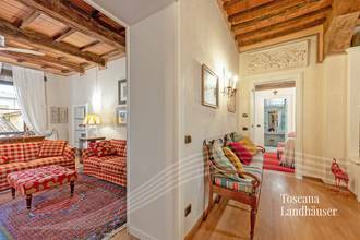 Thumbnail von Wohnung in renommierten Palast nur 20 km vom Meer entfernt