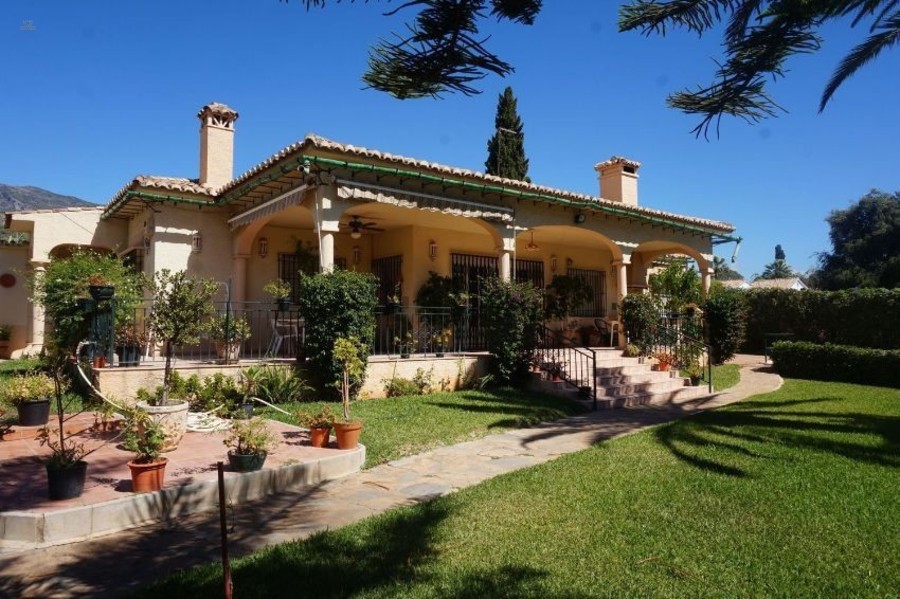 villa for sale in - Marbella