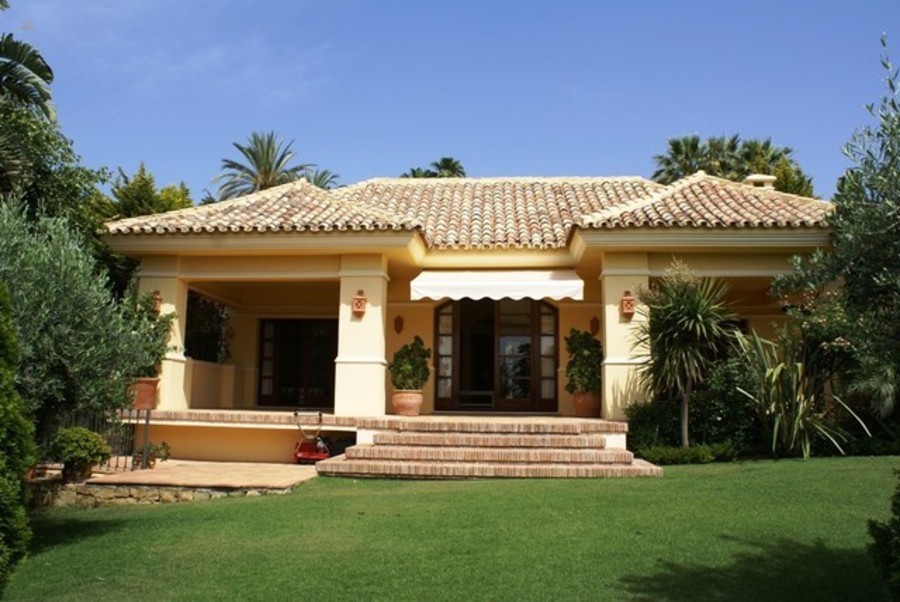 Luxus-Villa in Nueva Andalucia R683473