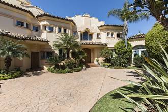 Thumbnail von villa for sale in - Hacienda las Chapas