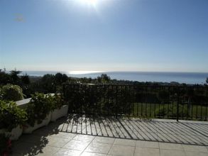 Thumbnail von Luxus-Villa in Sierra Blanca R2279051