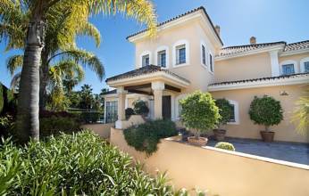 Thumbnail von villa for sale in - Los Monteros