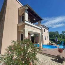Thumbnail von Villa mit Swimmingpool in Panorama-Lage mit traumhaftem Meerblick