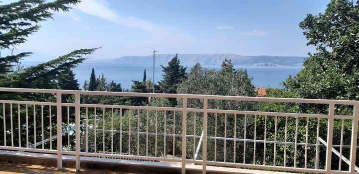 Ferienwohnung mit Terrasse und Meerblick