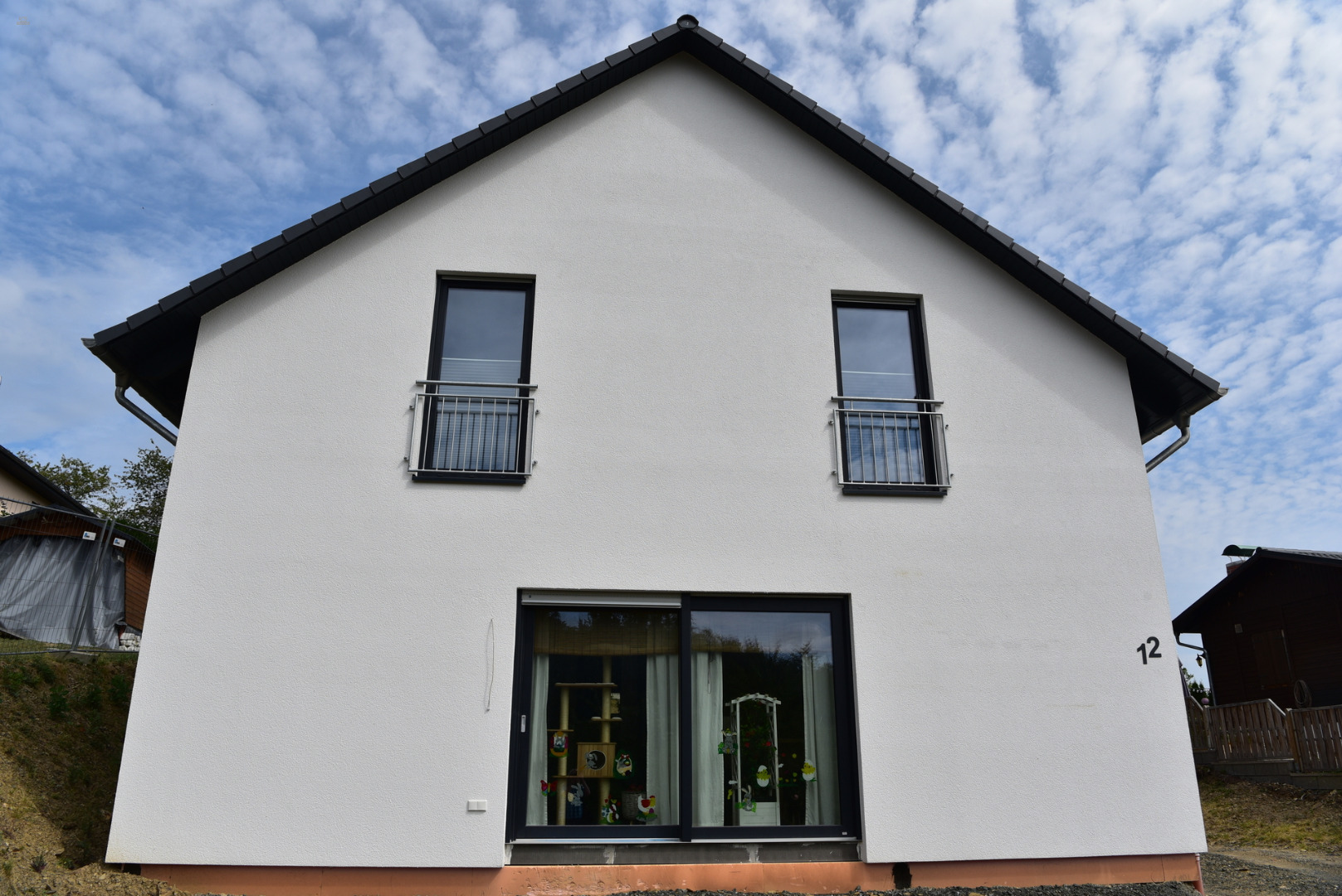 Energieklasse A+ mit Wärmepumpe! Neues Haus mit vielen Extras!