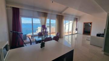 Thumbnail von Dachgeschosswohnung in traumhafter Lage in der 1. Reihe zum Meer