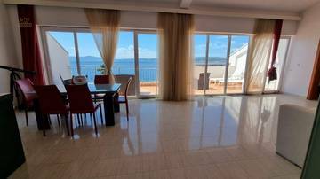 Thumbnail von Dachgeschosswohnung in traumhafter Lage in der 1. Reihe zum Meer