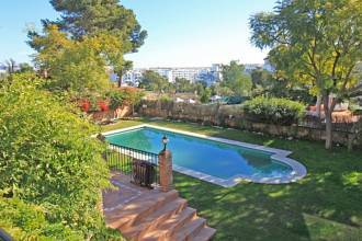 Thumbnail von villa for sale in - Puerto Banus