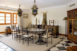 Thumbnail von villa for sale in - El Madroñal