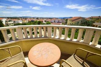 Thumbnail von Villa mit Swimmingpool in ruhiger Lage