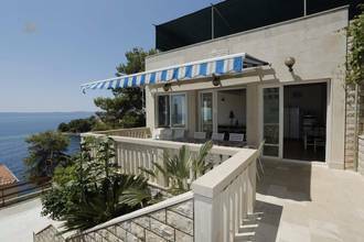 Thumbnail von Schickes Steinhaus mit Pool und Meerblick in Selca