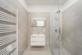 Thumbnail von Erstbezug nach Sanierung! Moderne 3-Zimmer Wohnung, Nähe Augarten