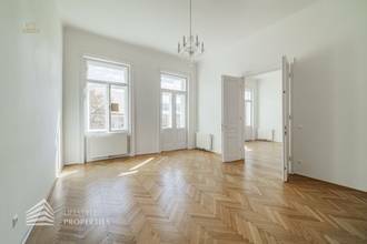 Thumbnail von Grand Park Residence: Herrschaftlicher 6-Zimmer Altbau mit Weit- und Grünblick