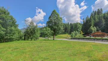 Thumbnail von Grundstück mit Baugenehmigung für ein Wohnhaus