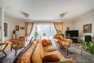 Thumbnail von Geräumige Luxus-Villa in Neustift